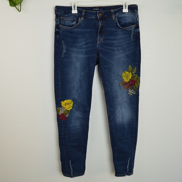 Zara Denim - Zara Basic z1975 Embroidered Floral Skinny Jeans